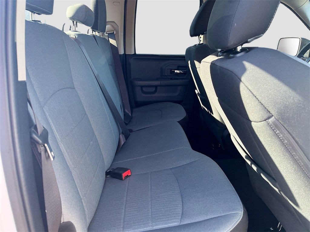 Used 2022 RAM 1500 Classic SLT image 24