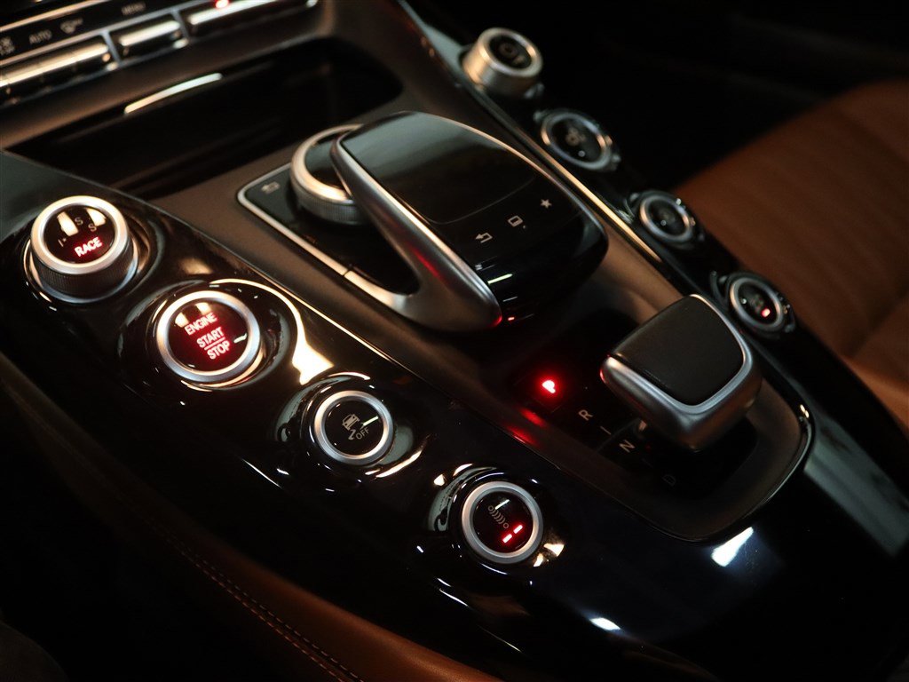 Used 2016 Mercedes-Benz AMG GT S image 23