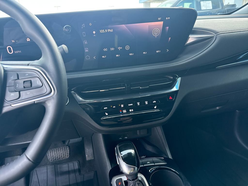 Used 2024 Buick Envista Avenir image 21