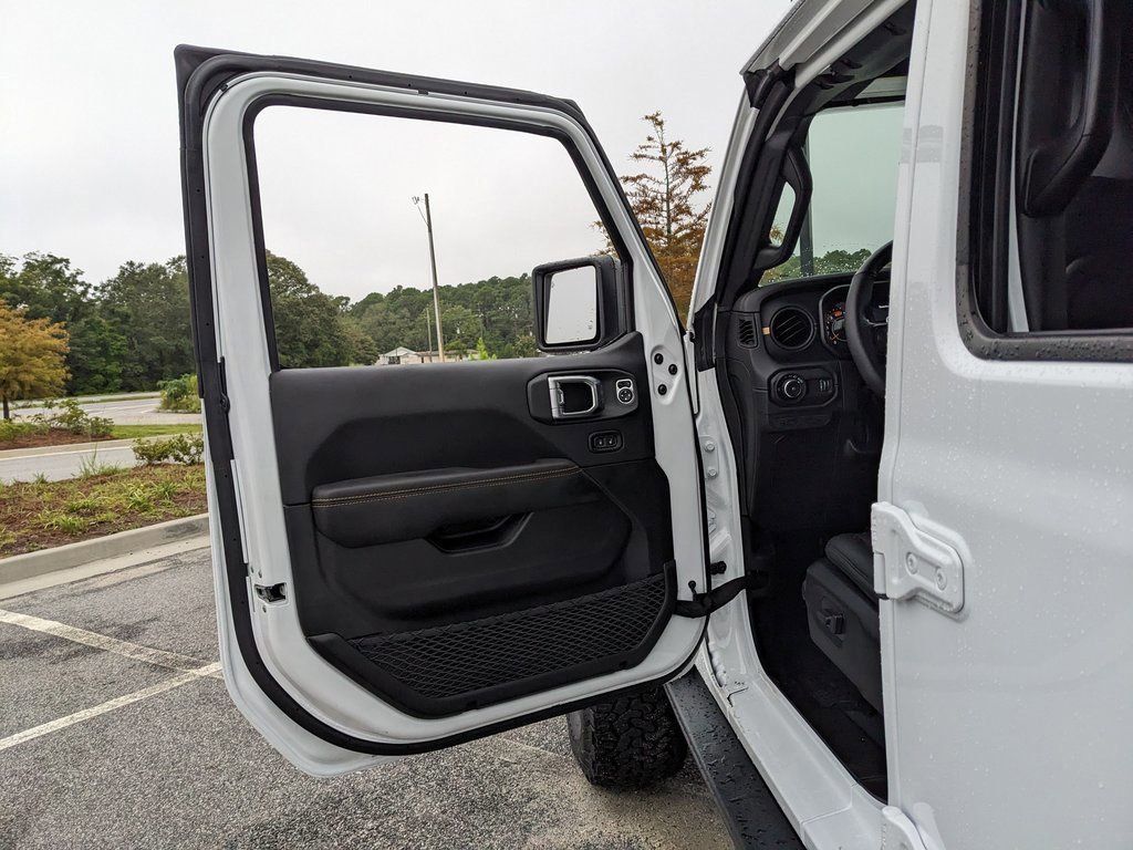 New 2025 Jeep Wrangler Unlimited Rubicon 392 image 59