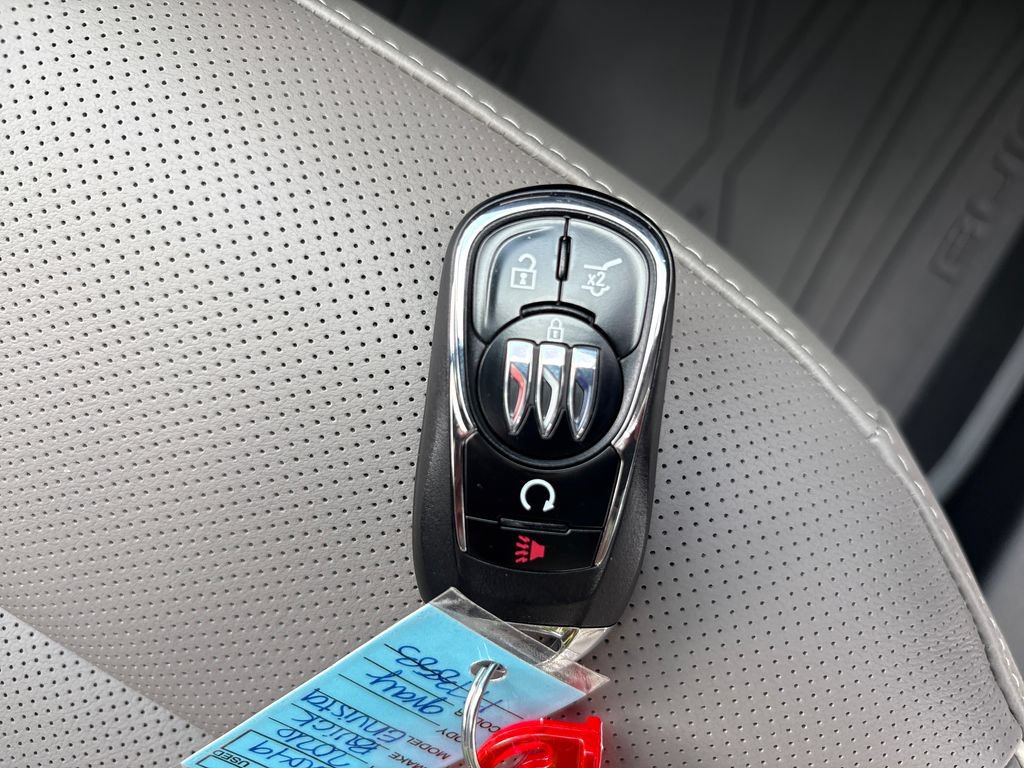 New 2026 Buick Envista Avenir FWD image 40