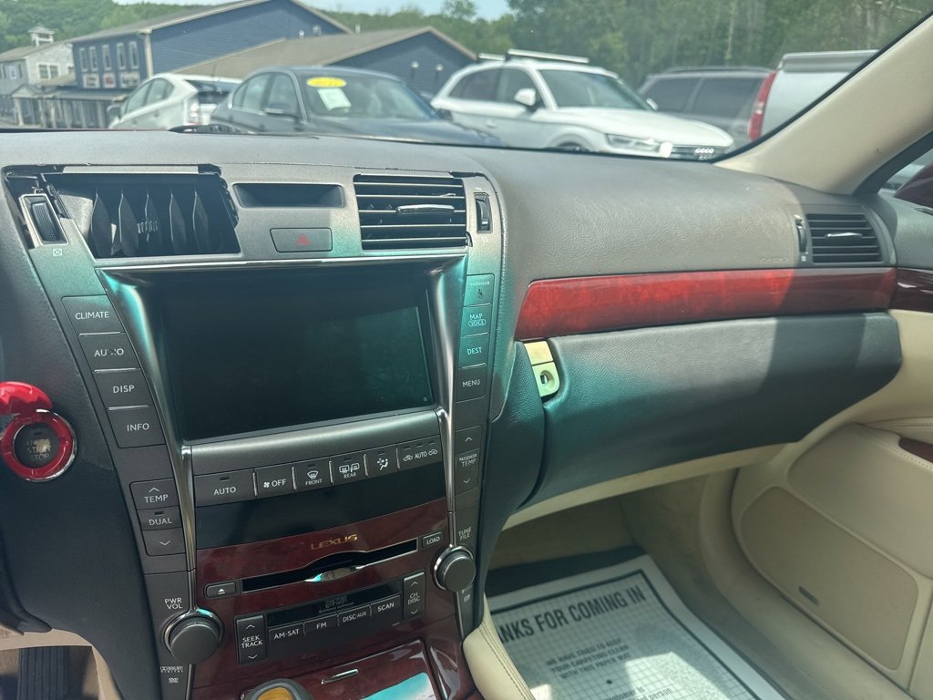Used 2007 Lexus LS 460 image 22
