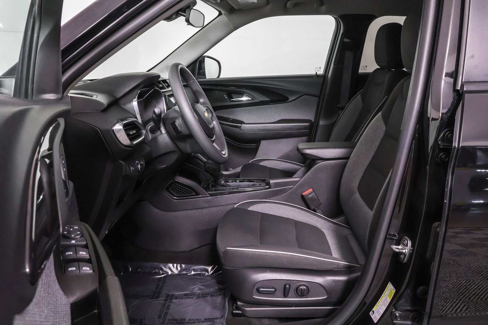 Used 2023 Chevrolet TrailBlazer LT image 7