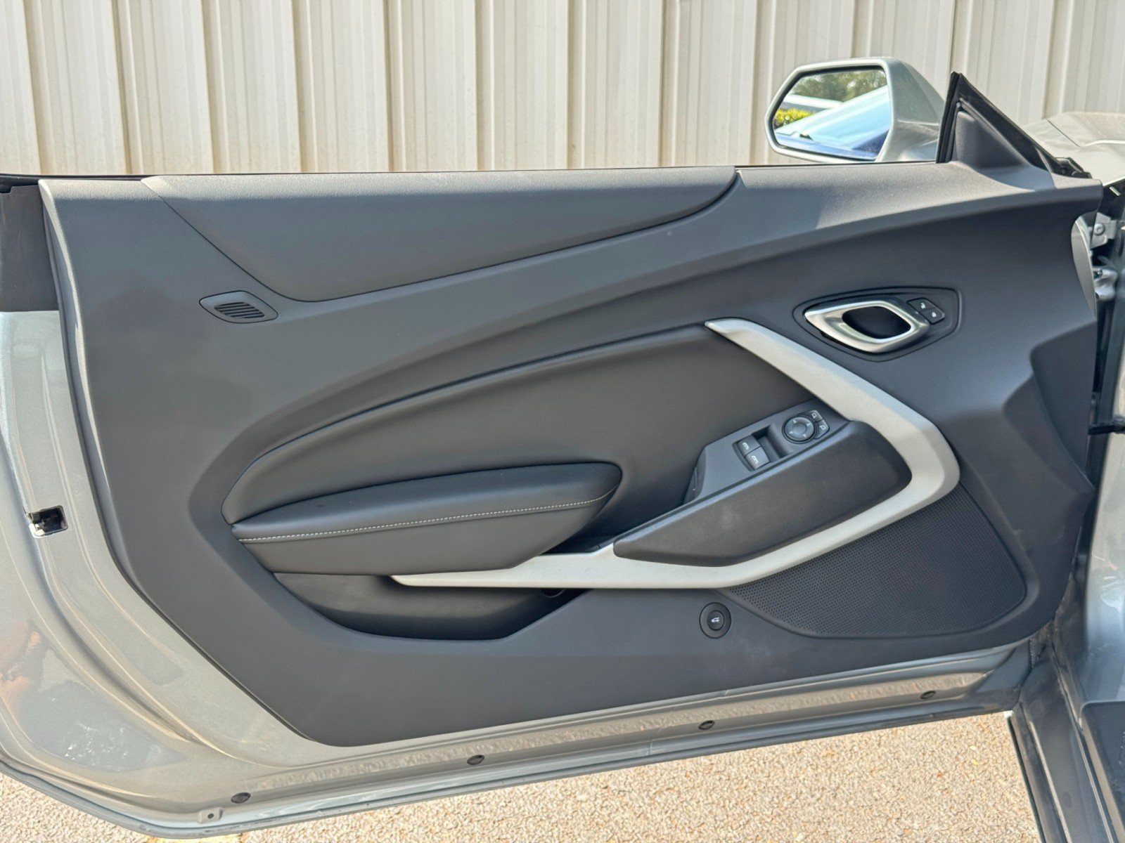 Used 2024 Chevrolet Camaro SS RWD image 33