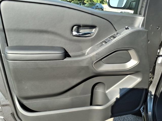 New 2026 Nissan Frontier SV w/ SV Convenience Package image 7