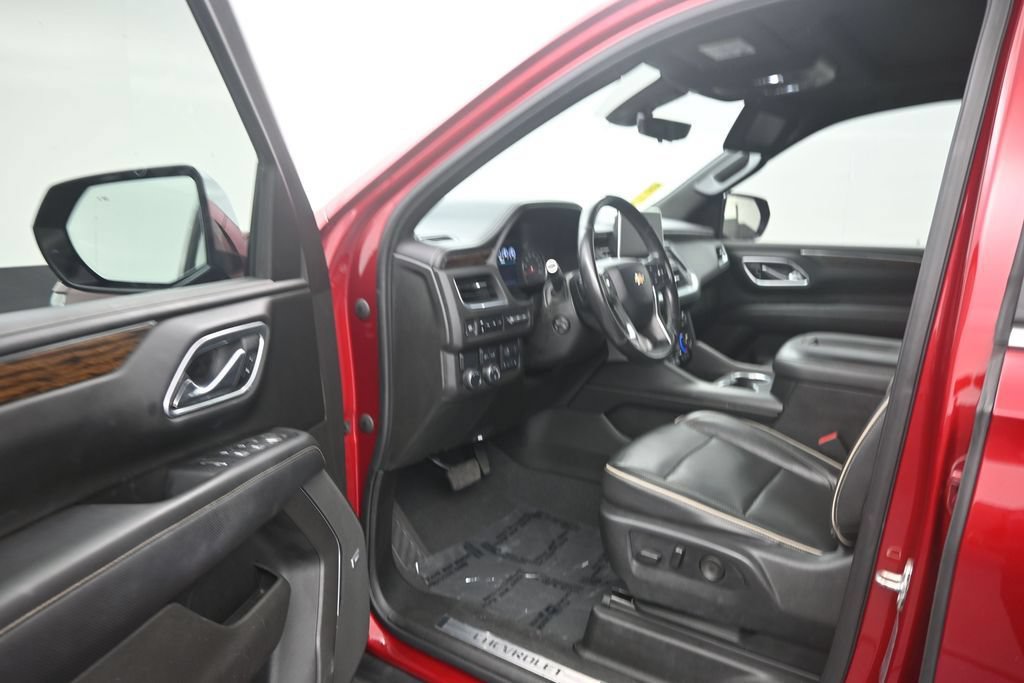 Used 2021 Chevrolet Tahoe Premier w/ Premium Package RWD image 10