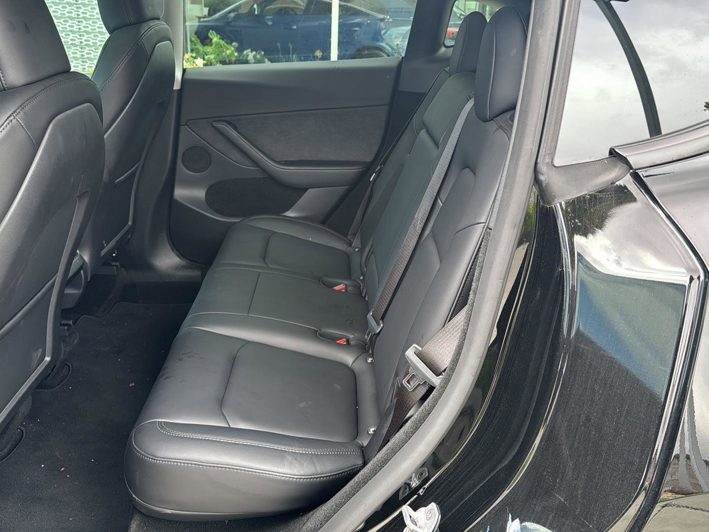 Used 2024 Tesla Model Y Performance image 14