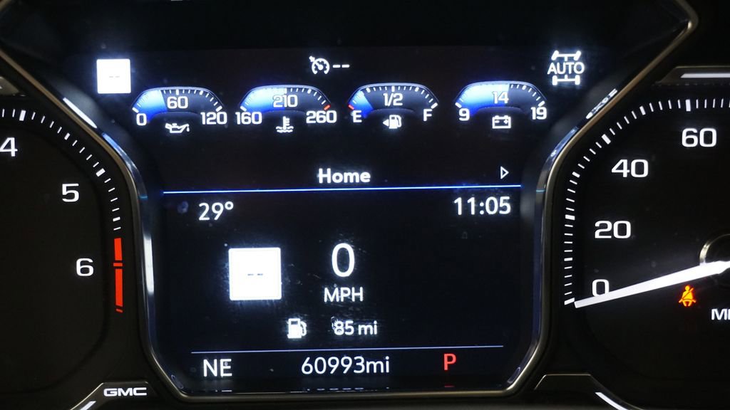 Used 2021 GMC Yukon XL SLT w/ SLT Premium Package image 51