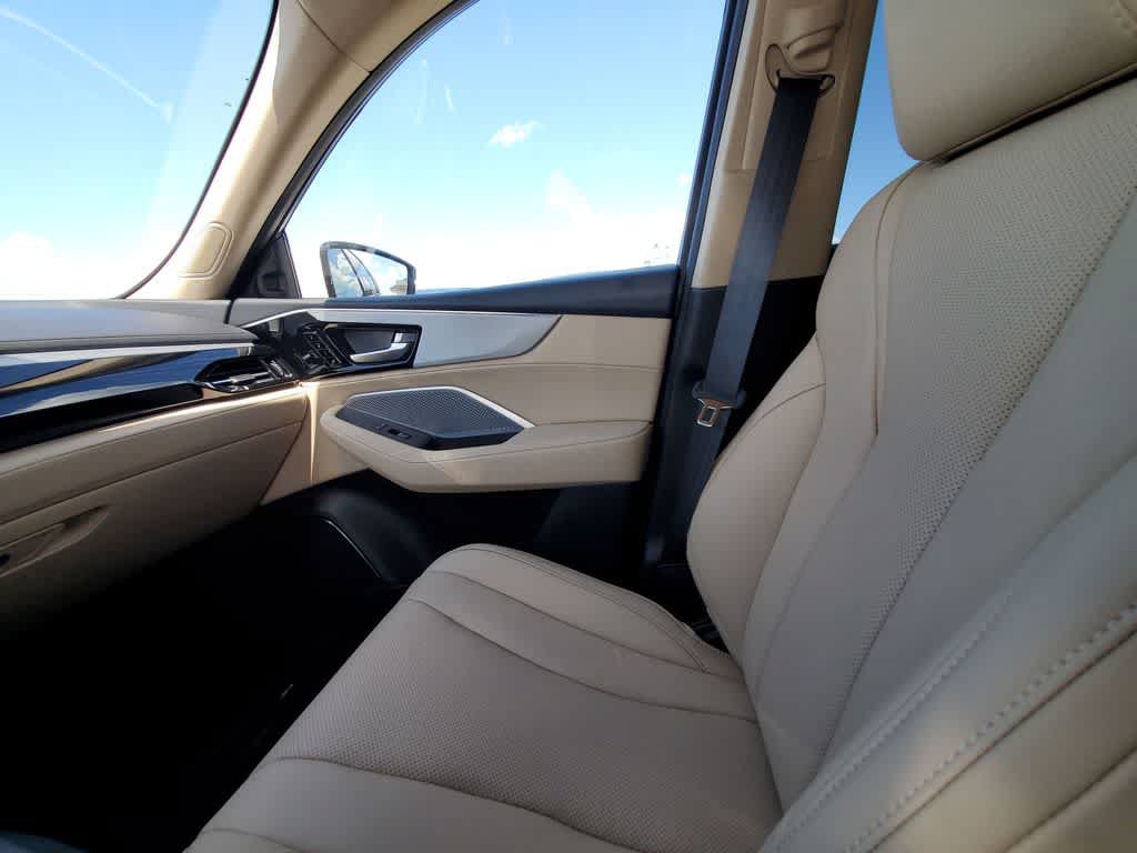 Certified 2024 Acura MDX FWD w/ Technology Package image 13