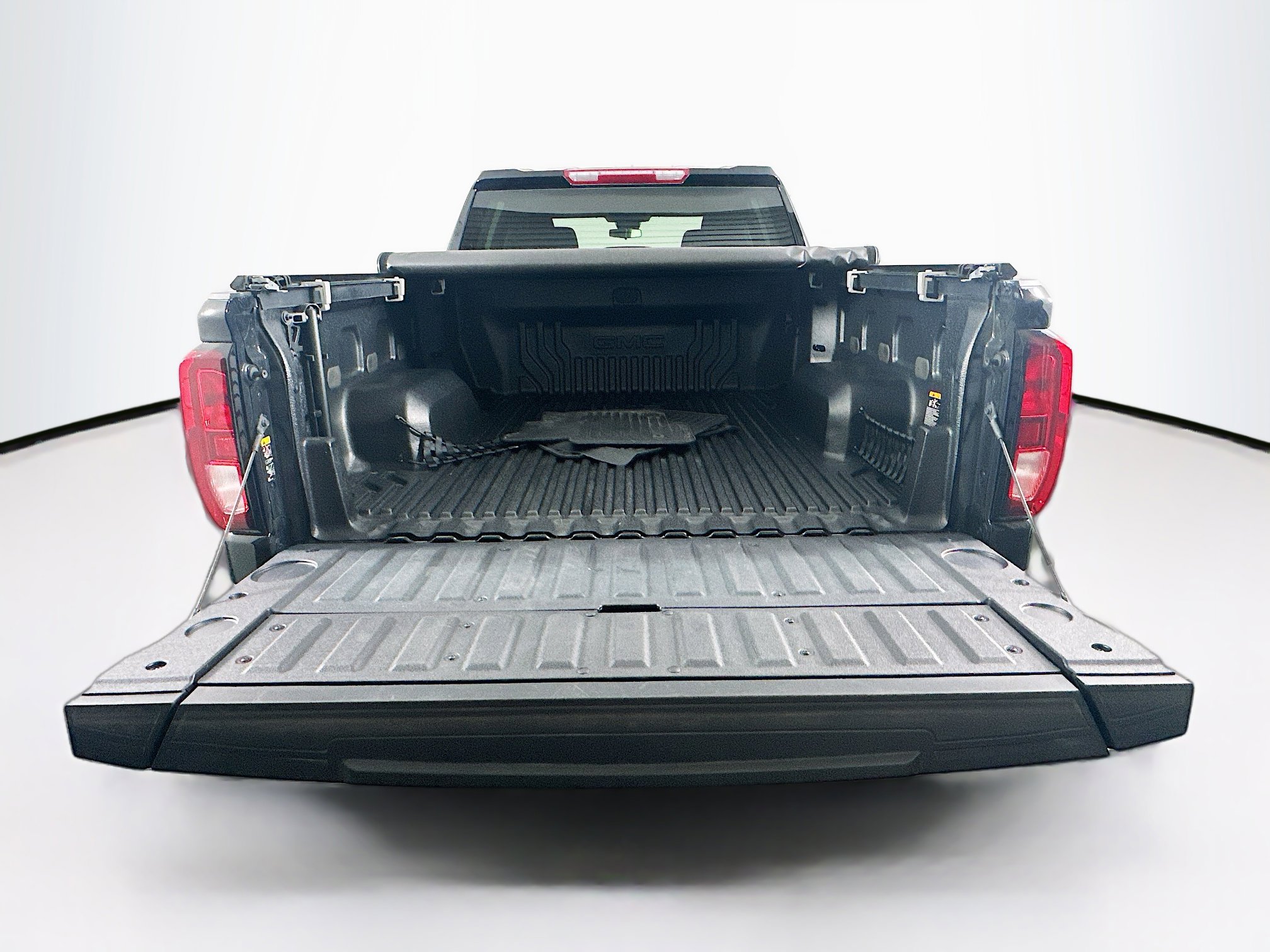 Used 2024 GMC Sierra 1500 Elevation AWD/4WD image 28