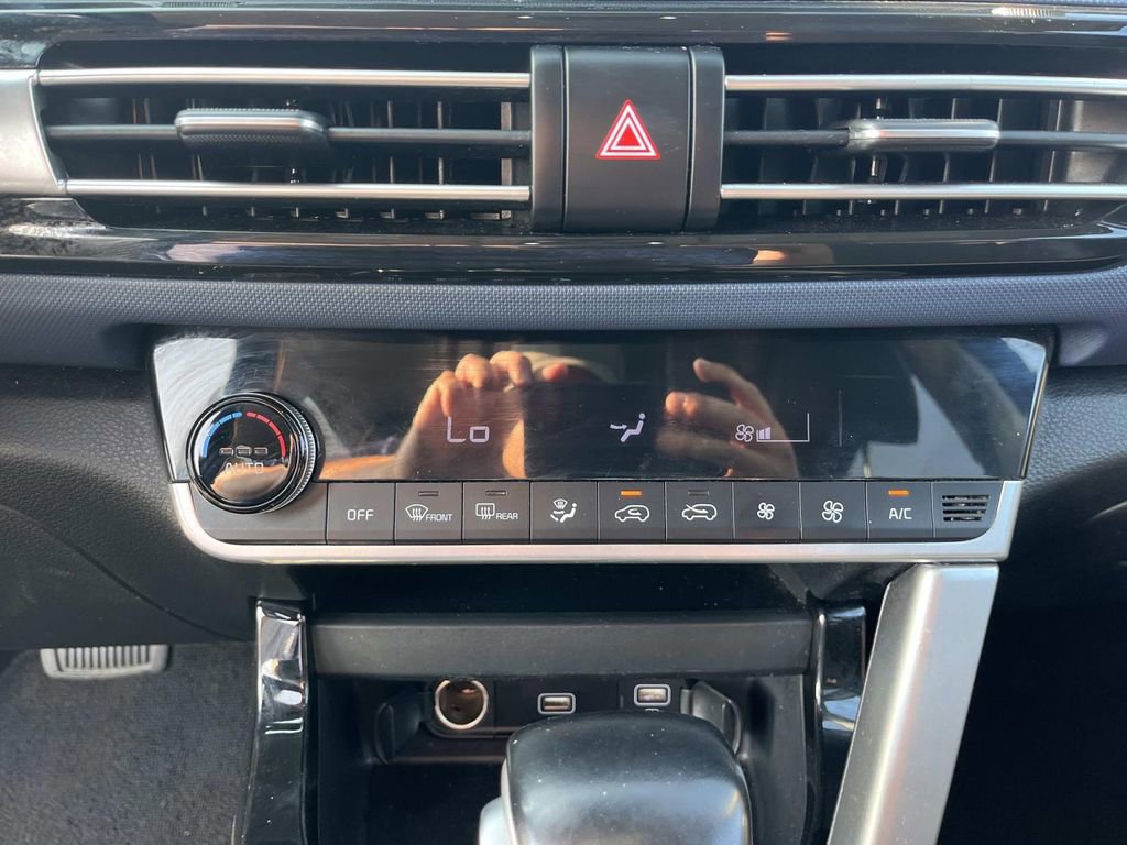 Used 2023 Kia Seltos Nightfall Edition image 23