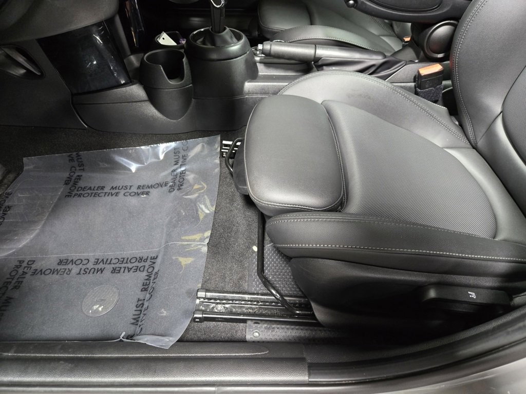 Used 2023 MINI Cooper S image 11