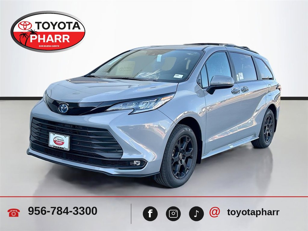 New 2025 Toyota Sienna XLE Woodland Edition