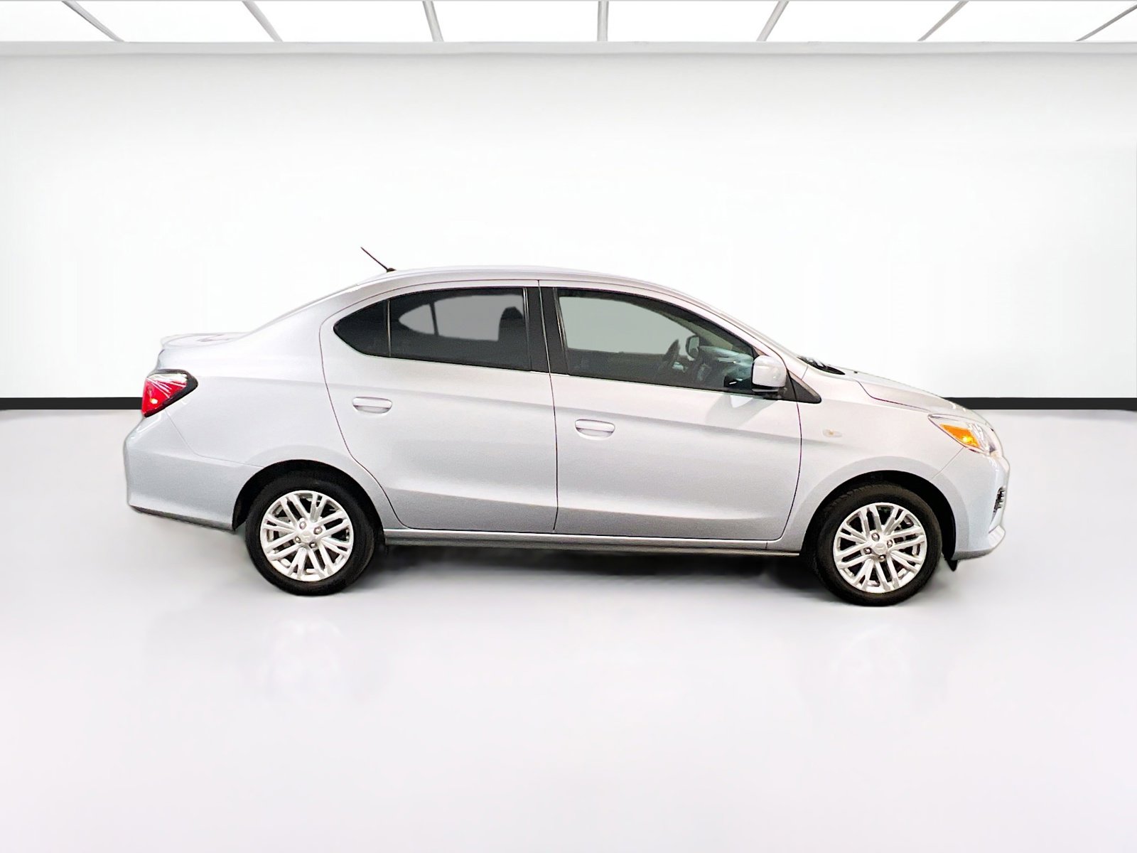 Used 2024 Mitsubishi Mirage G4 LE FWD image 22