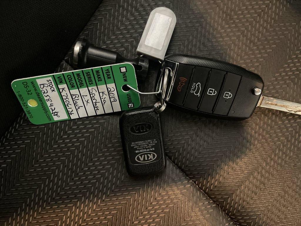 Used 2019 Kia Sportage LX FWD image 26