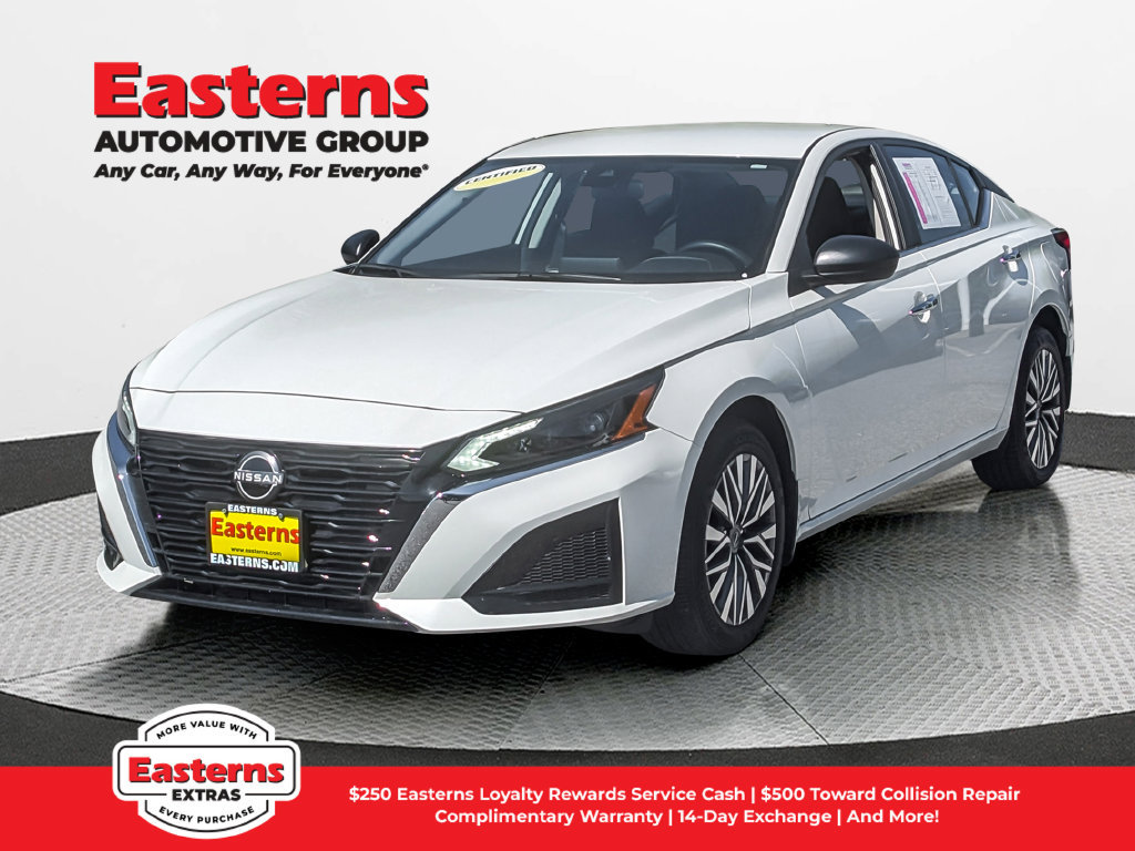Used 2024 Nissan Altima 2.5 SV AWD/4WD image 1