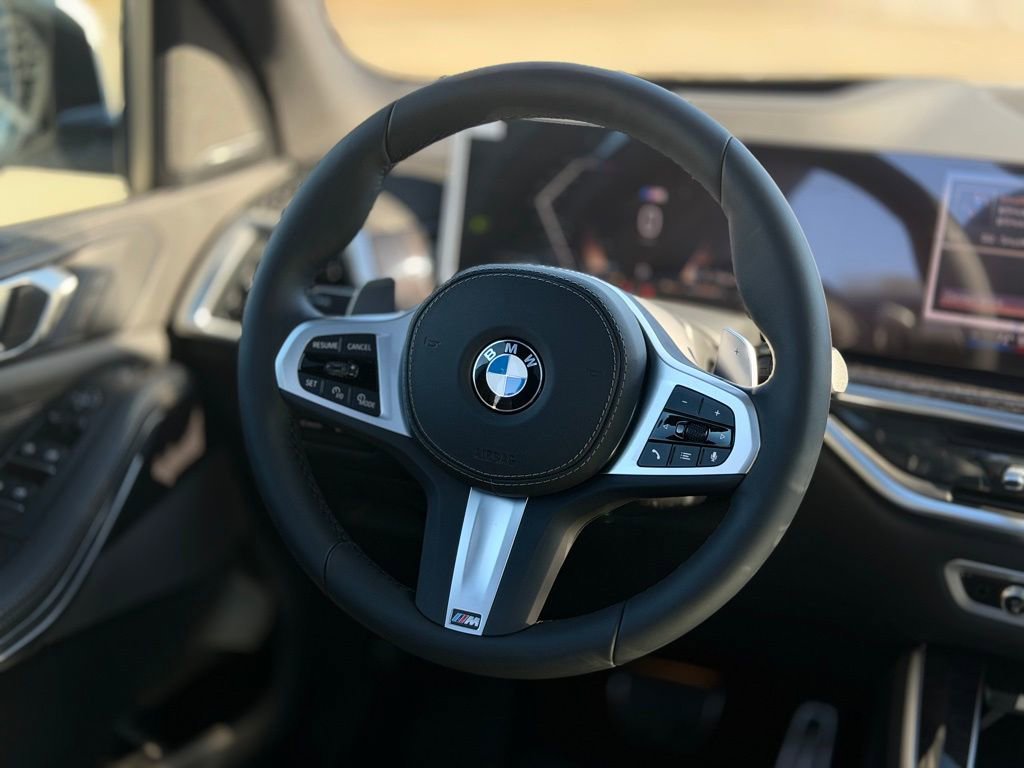 New 2026 BMW X5 xDrive40i w/ M Sport Package image 11