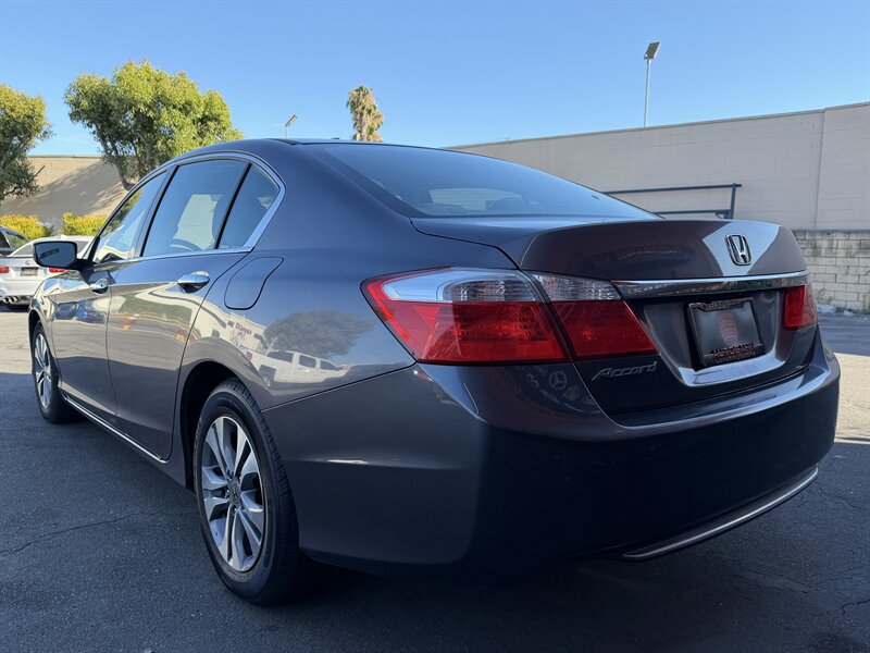 Used 2015 Honda Accord LX image 11