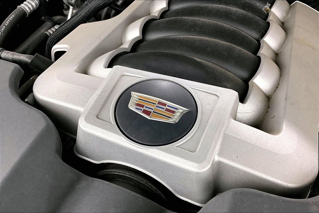 Used 2020 Cadillac Escalade Platinum image 41