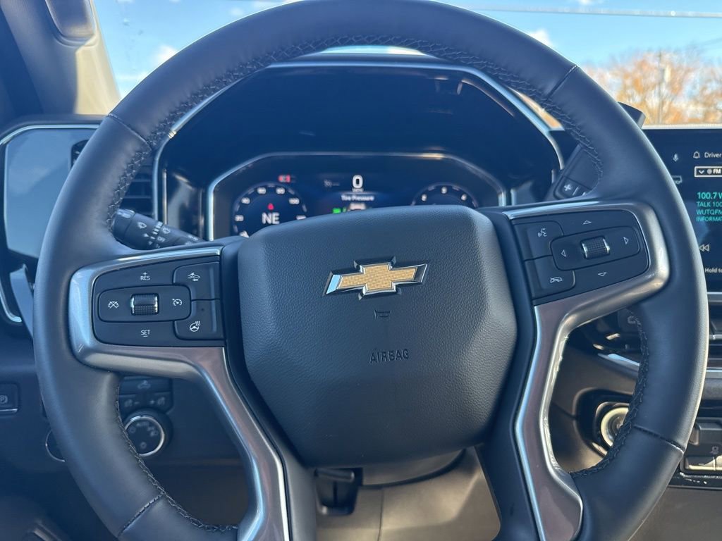 Used 2025 Chevrolet Silverado 1500 LT image 20