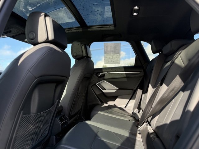 Used 2019 Audi Q3 2.0T Premium image 22