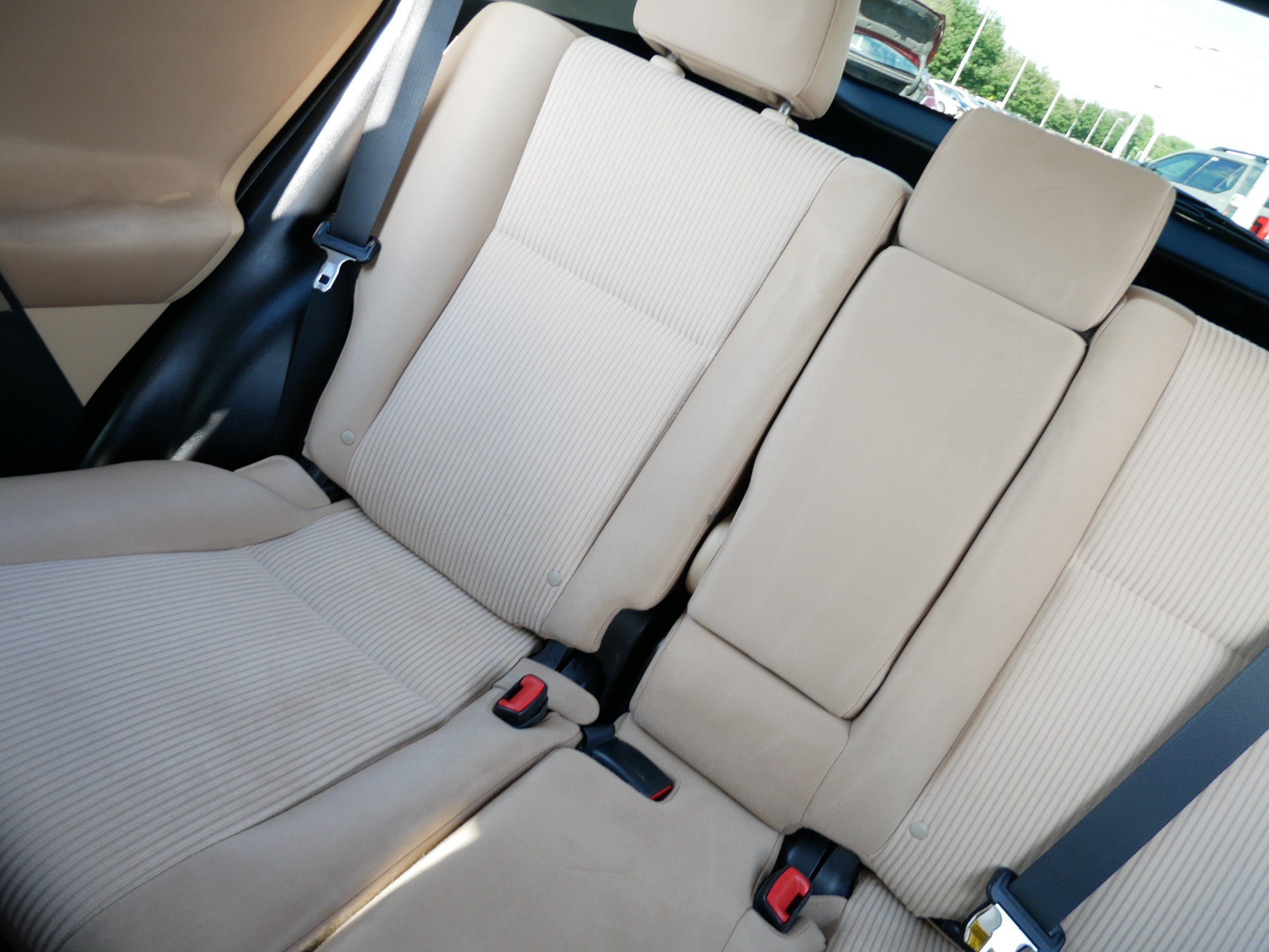 Used 2013 Toyota RAV4 LE AWD/4WD image 12
