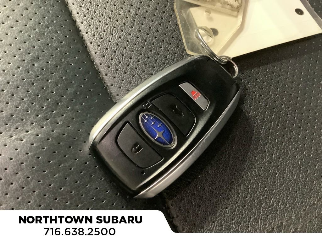 Used 2020 Subaru Forester Limited image 22