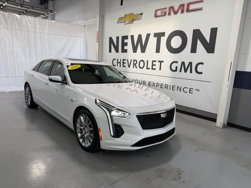 Used 2019 Cadillac CT6 Luxury w/ Driver Awareness Package image 2