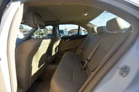 Used 2014 Mercedes-Benz C 250 Sedan image 14