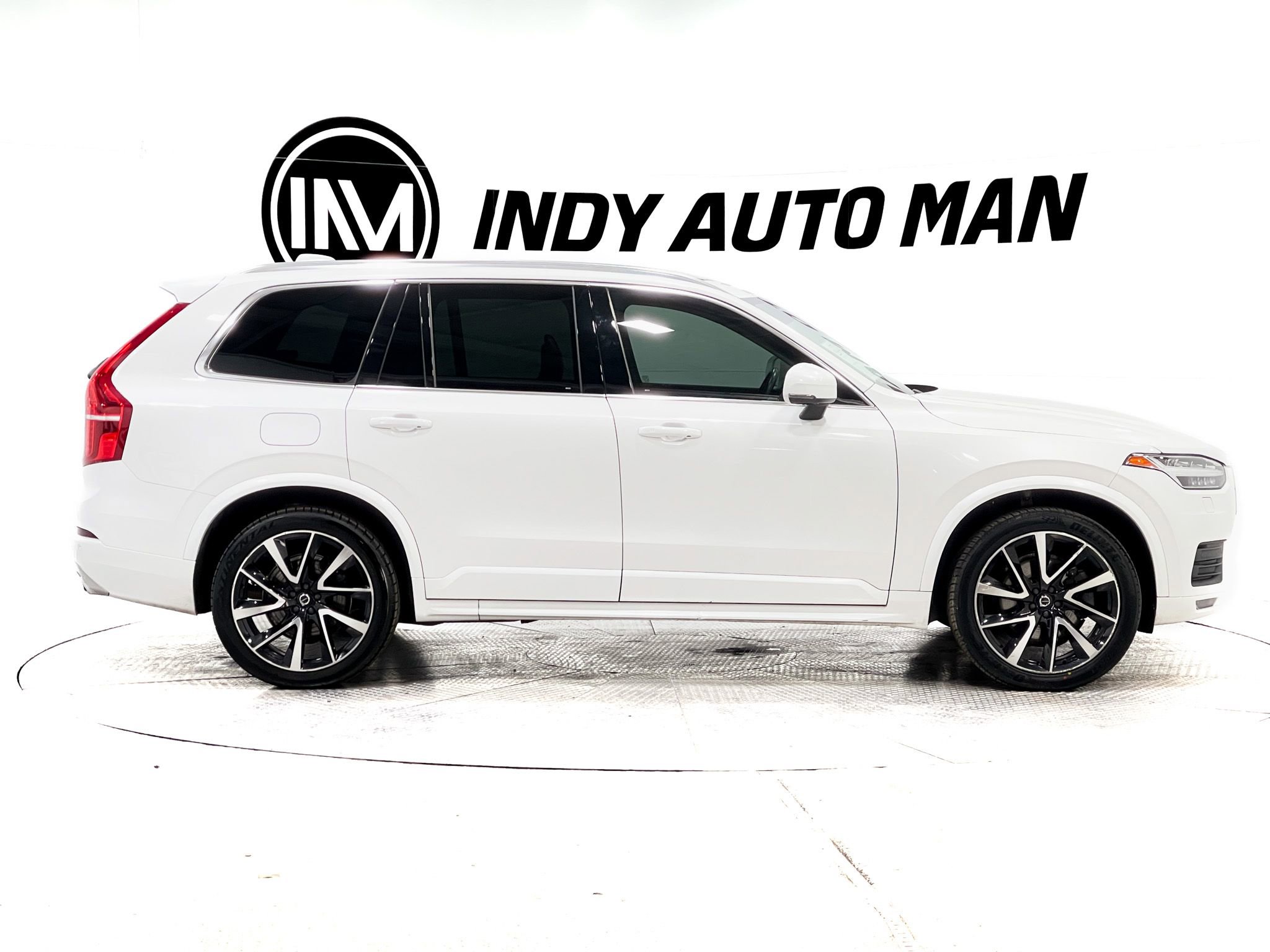 Used 2021 Volvo XC90 T6 Momentum w/ Advanced Package AWD/4WD image 3