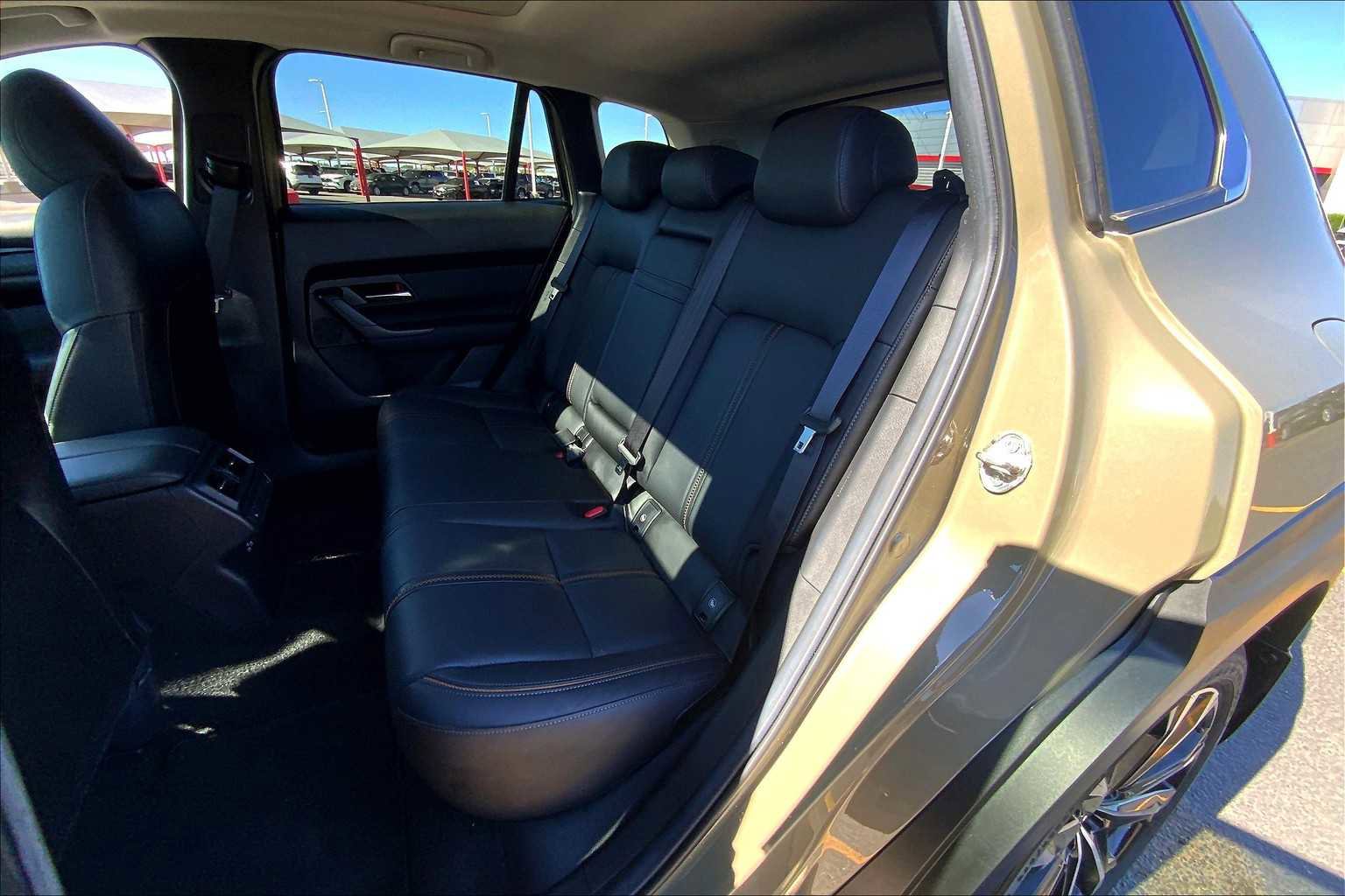 Used 2025 MAZDA CX-50 2.5 Turbo w/ Weather Package image 39