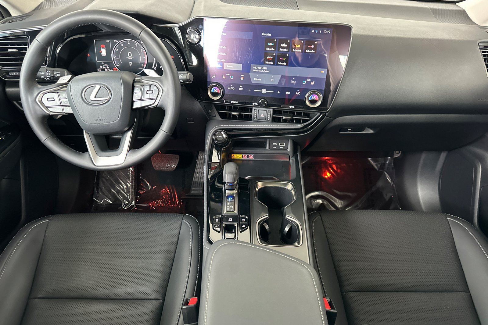 Used 2025 Lexus NX 350 AWD w/ Cold Area Package image 16