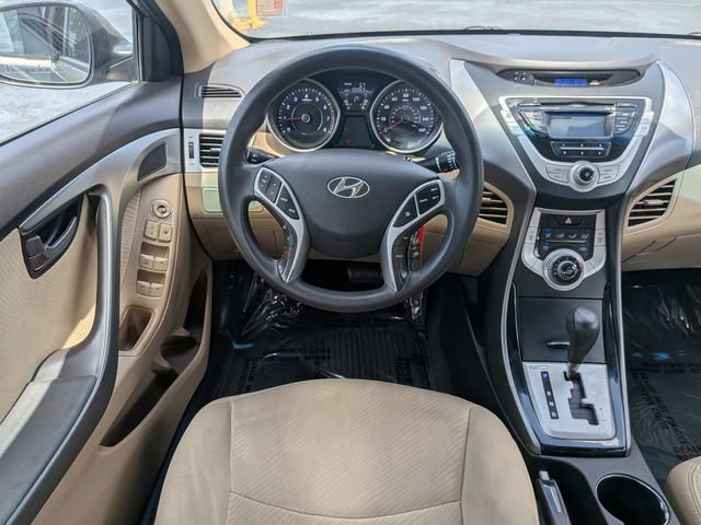 Used 2011 Hyundai Elantra GLS w/ Preferred Equipment Pkg 3 FWD image 16