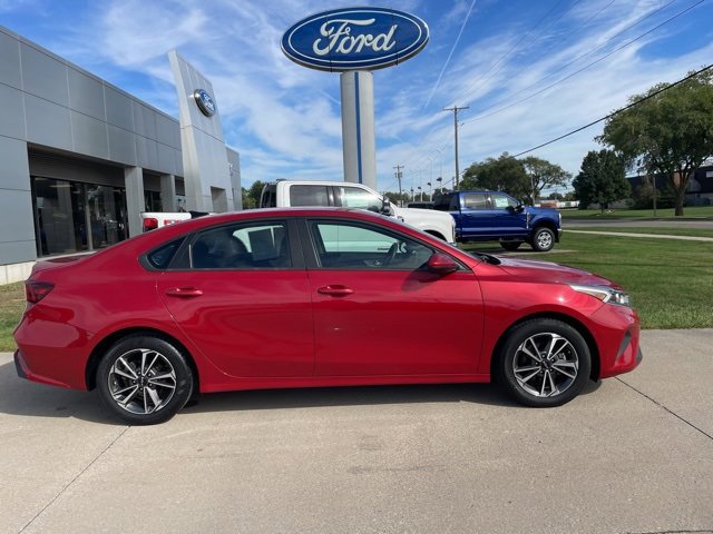 Used 2023 Kia Forte LXS image 16