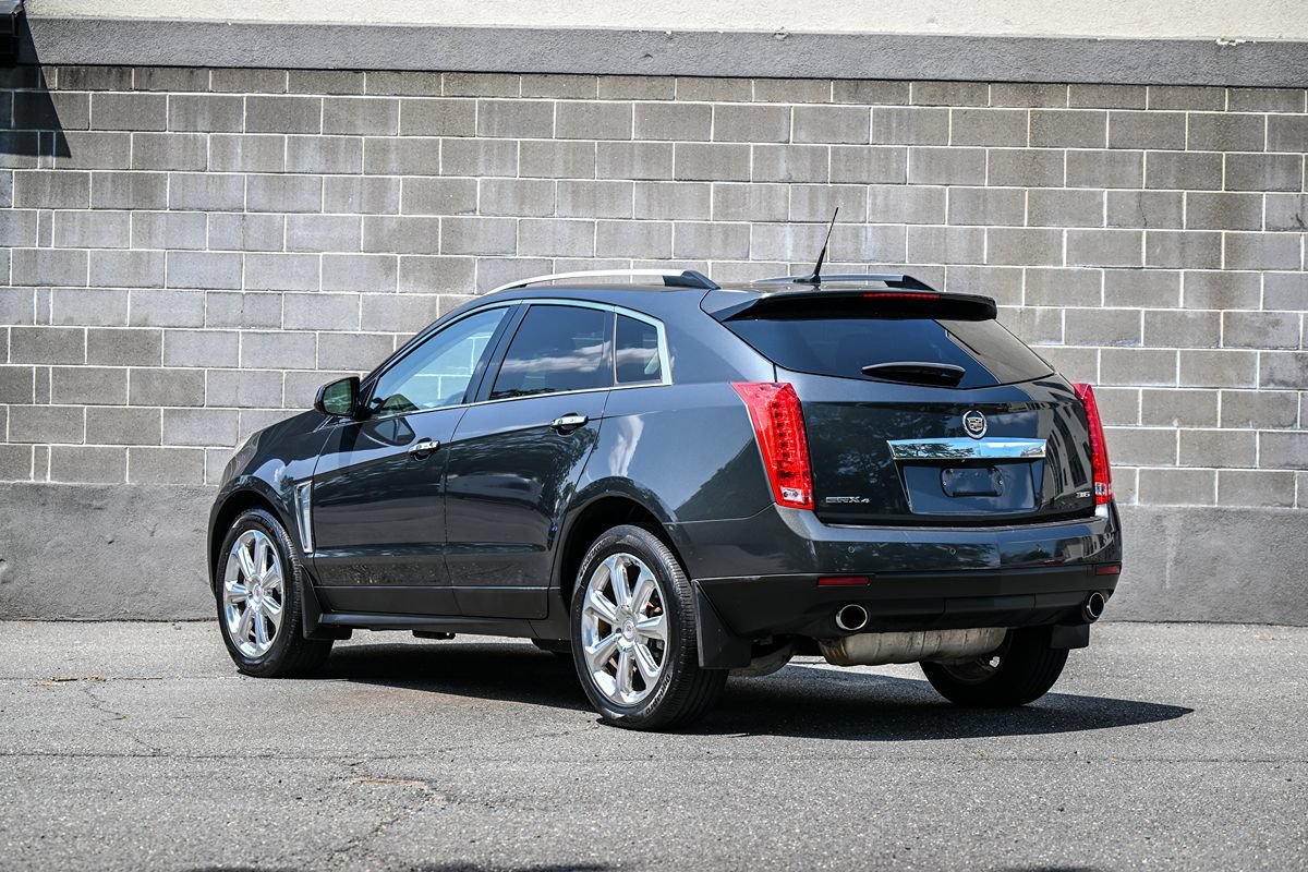 Used 2014 Cadillac SRX Performance w/ Driver Awareness Package AWD/4WD image 4