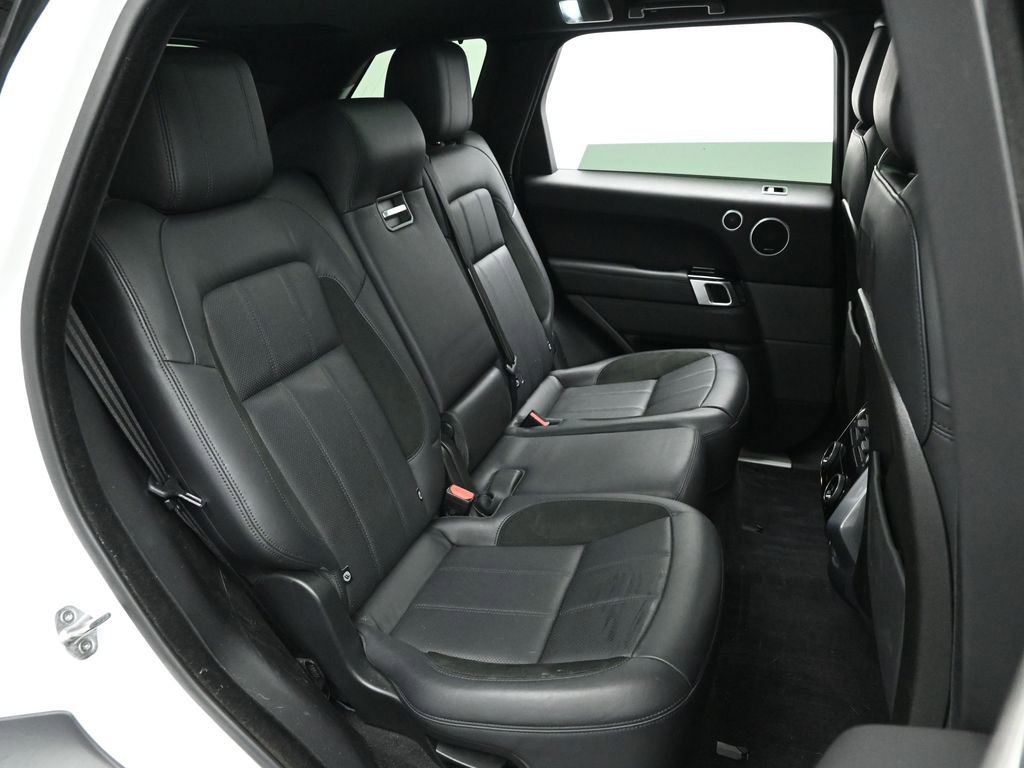 Used 2020 Land Rover Range Rover Sport HST image 19