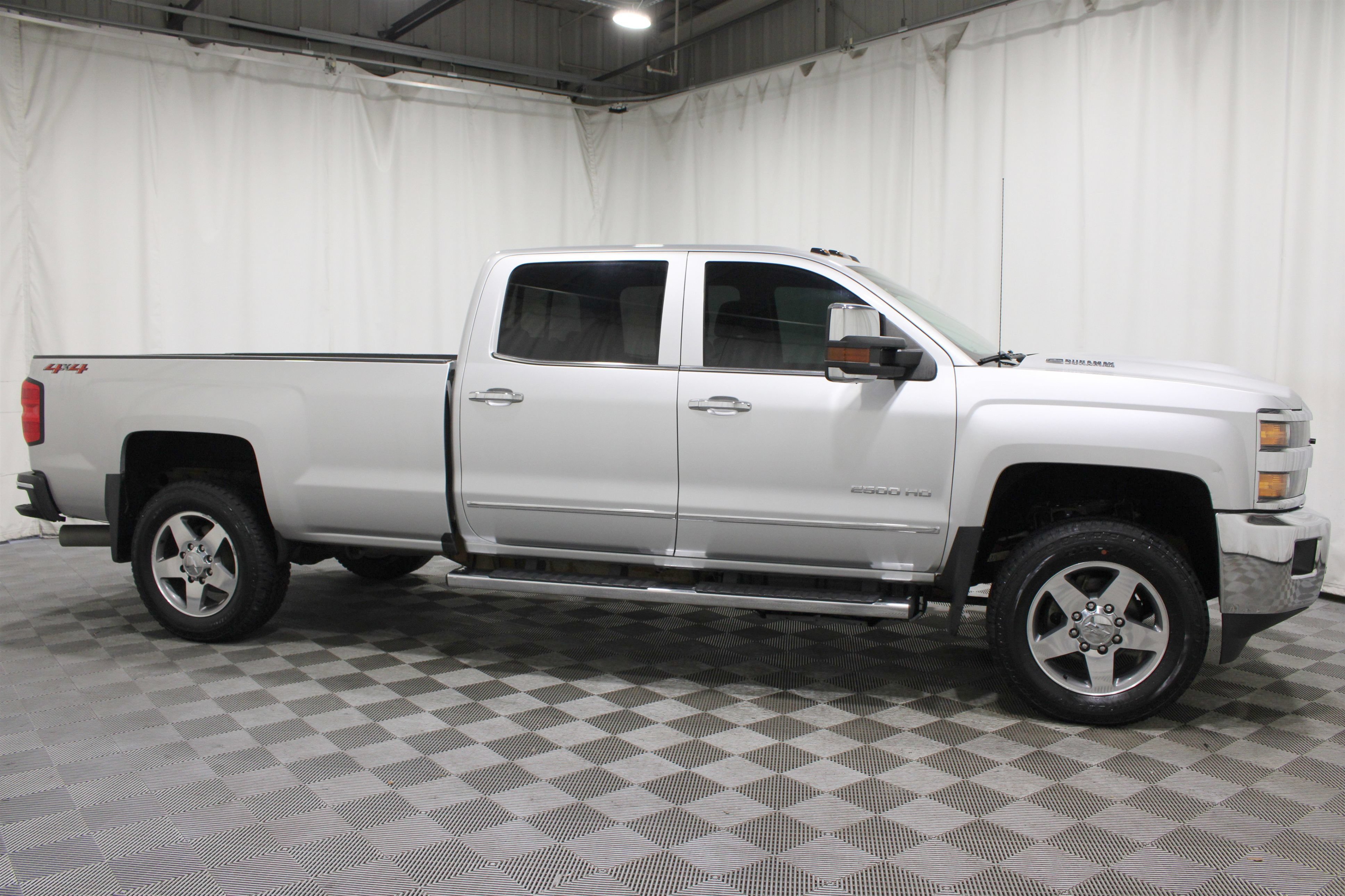 Used 2018 Chevrolet Silverado 2500 LTZ w/ Duramax Plus Package AWD/4WD image 29