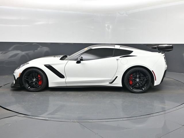 Used 2019 Chevrolet Corvette ZR1 RWD image 10