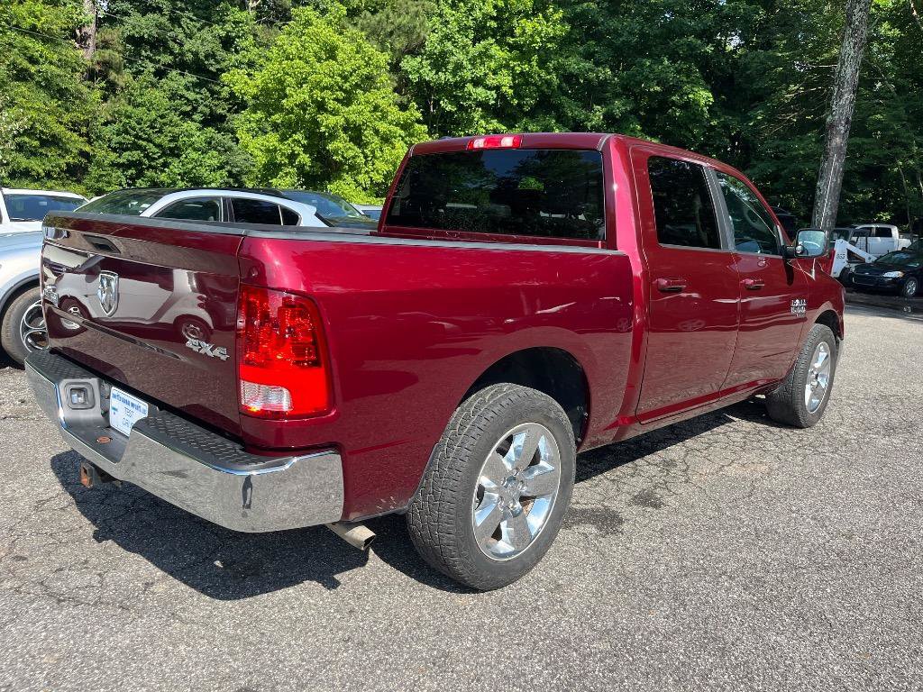 Used 2021 RAM 1500 Classic SLT RWD image 10