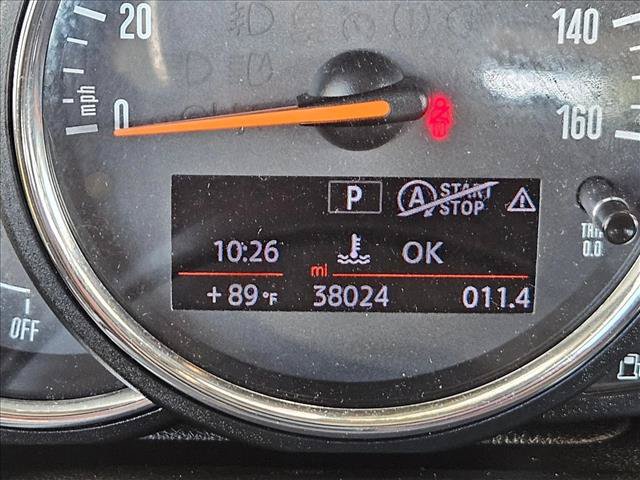 Used 2018 MINI Cooper 4-Door Hardtop FWD image 11