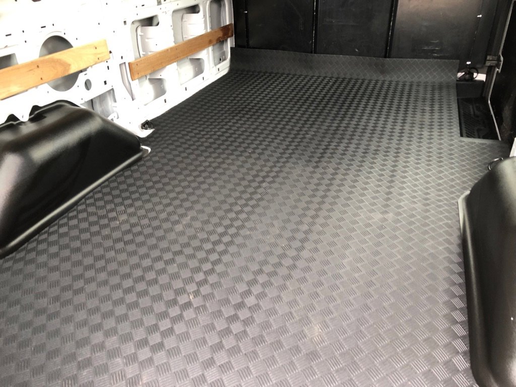 Used 2024 Ford Transit 250 Low Roof w/ Exterior Upgrade Package image 19