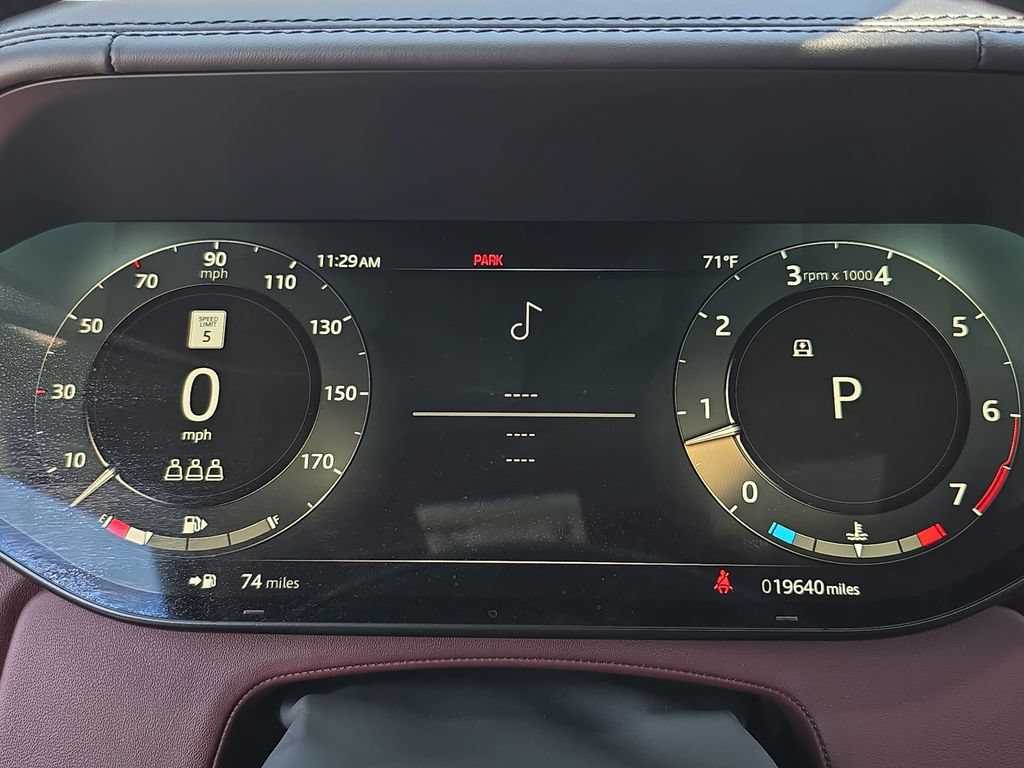 Certified 2023 Land Rover Range Rover Autobiography AWD/4WD image 20