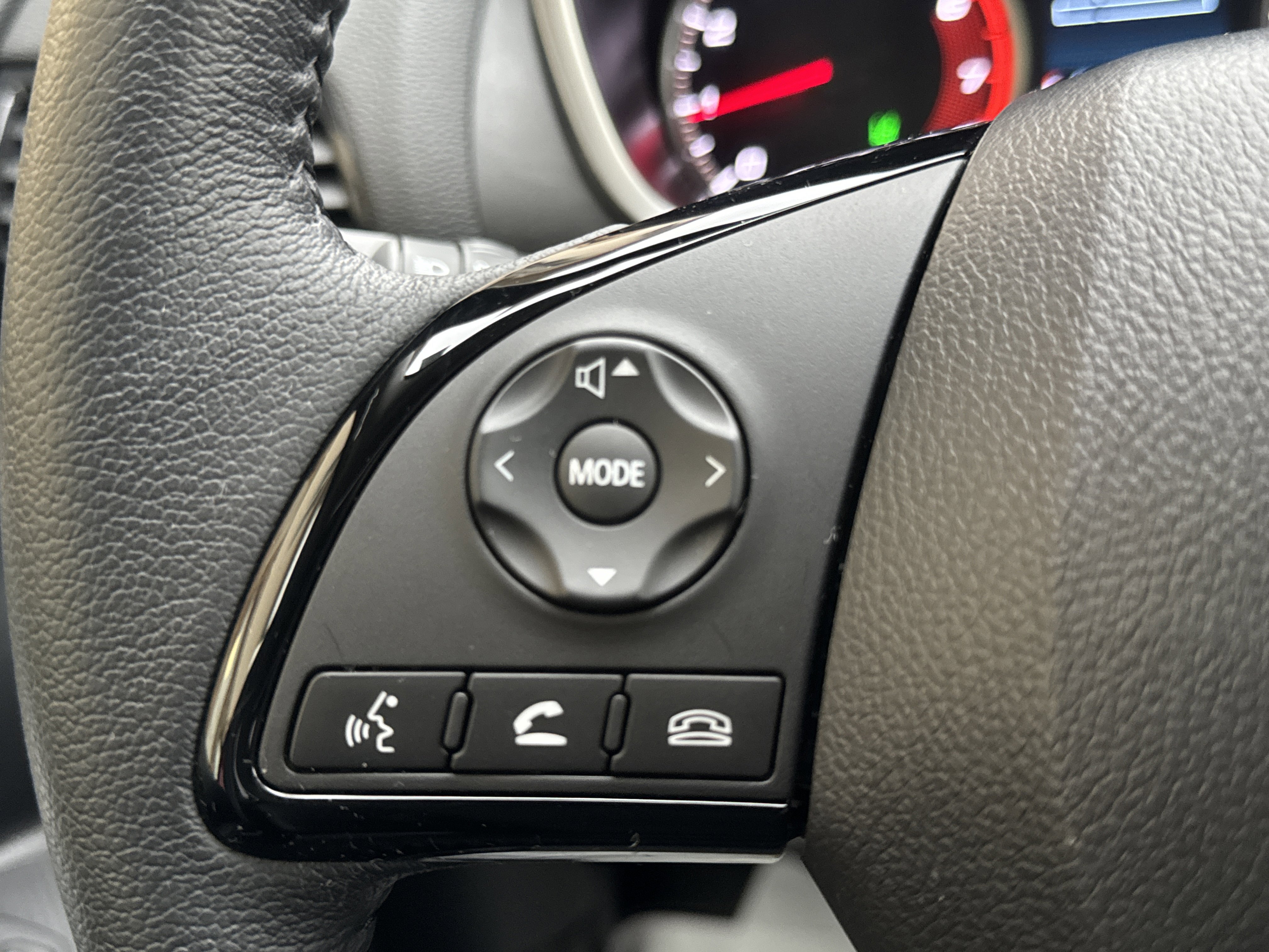 Used 2023 Mitsubishi Eclipse Cross SE image 17