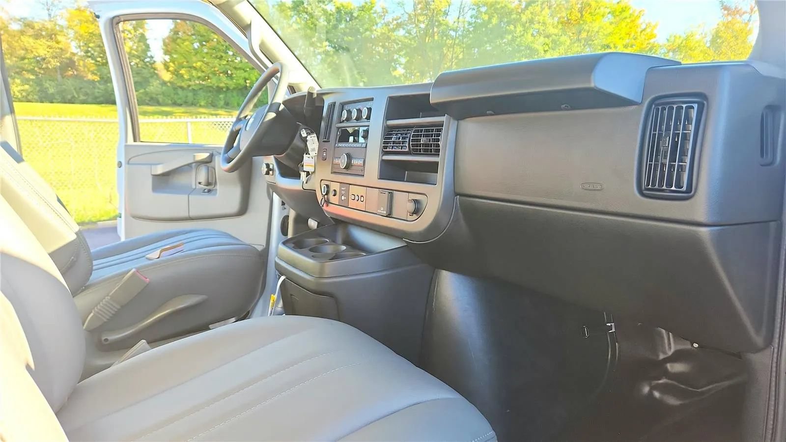New 2025 Chevrolet Express 2500 Extended w/ Driver Convenience Package RWD image 37