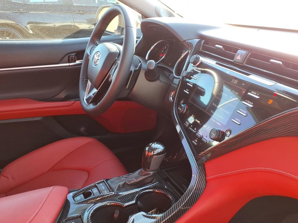 Certified 2019 Toyota Camry XSE image 27