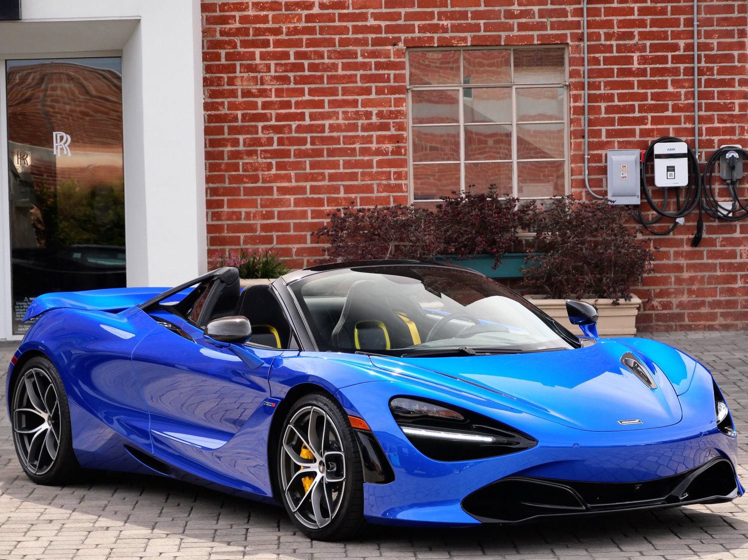 Used 2022 McLaren 720S Luxury