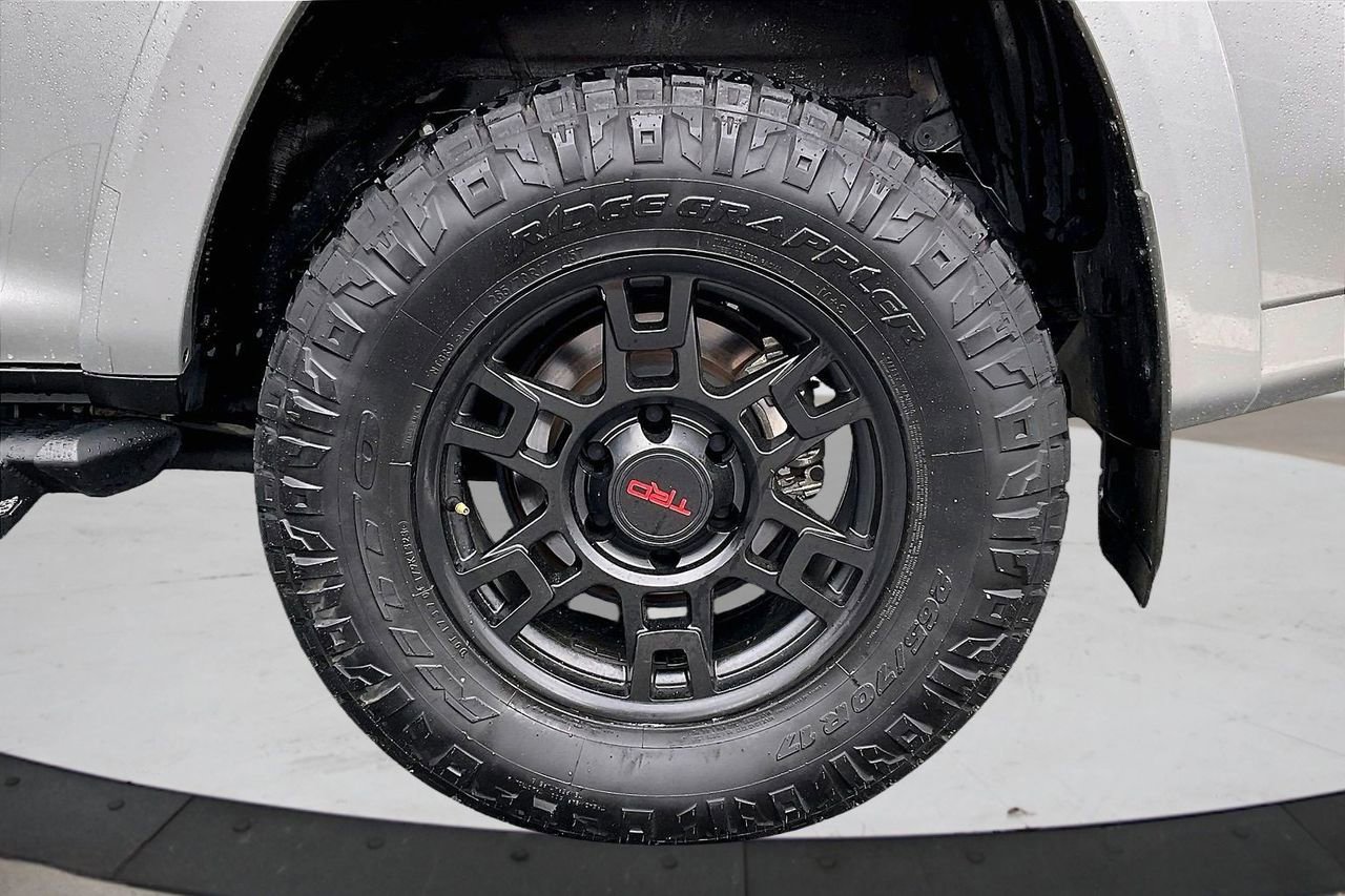 Used 2023 Toyota 4Runner TRD Off-Road Premium w/ Moonroof Package image 37