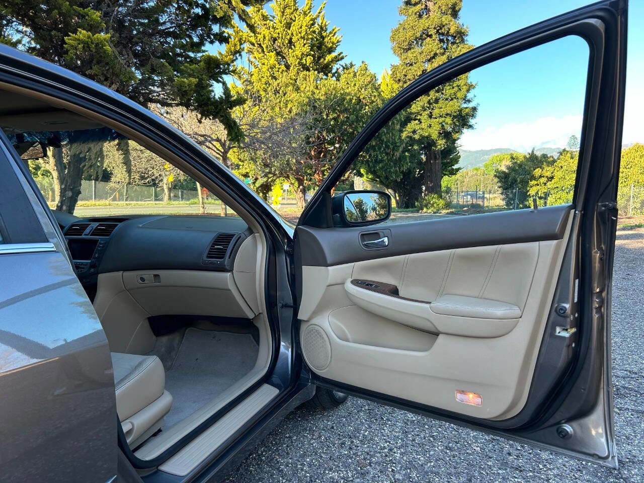 Used 2007 Honda Accord EX-L image 30