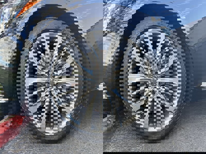 Used 2017 Genesis G80 5.0 Ultimate image 22