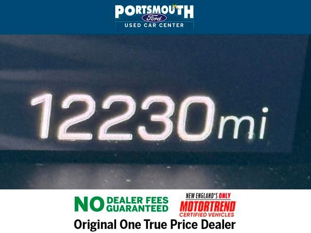 Used 2024 GMC Canyon AT4 image 19